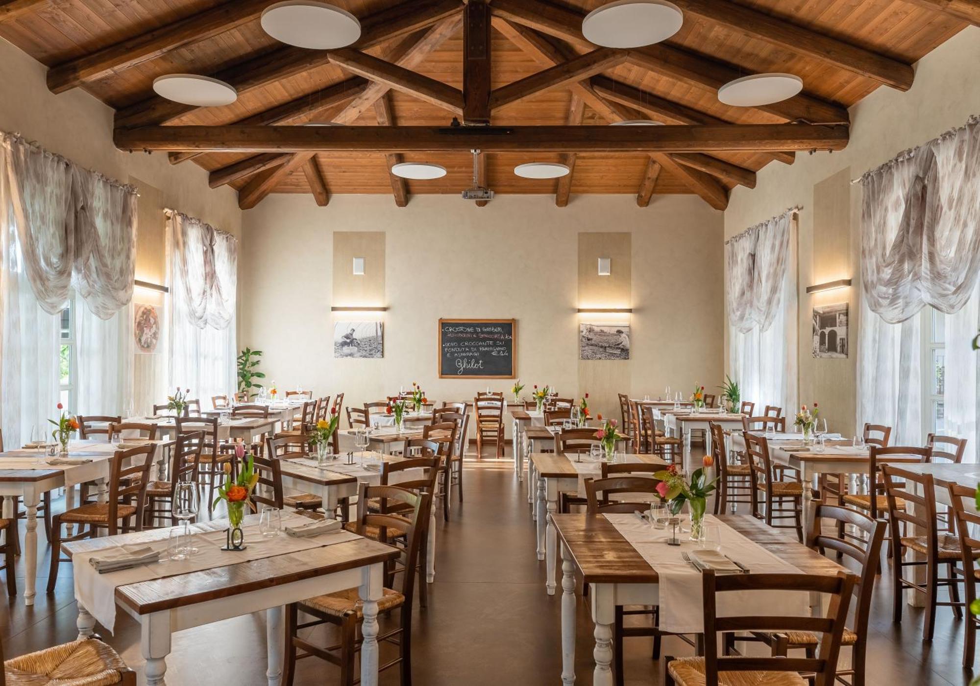 Il Giardino Di Ghilot Acomodação com café da manhã Cherasco Exterior foto